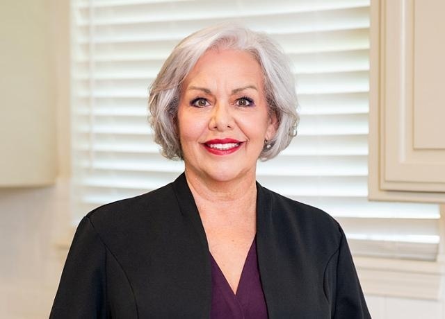 Oklahoma Real Estate Agent Janet Rose