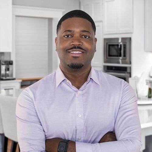 Jamaine Fields, Redfin Agent in Fontana