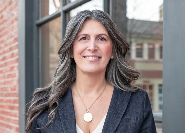 New Jersey - South Real Estate Agent Kim Hoffman