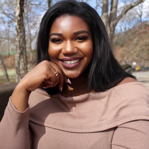 Aleena Merilien - Real Estate Agent