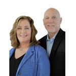 Sacramento Real Estate Agent Gavin and Rindie Thames