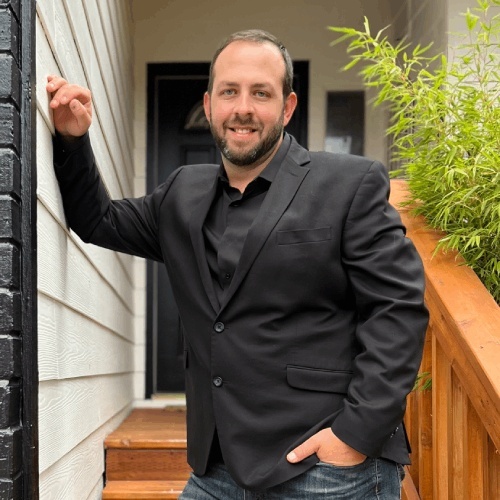 Grant Baker - Real Estate Agent