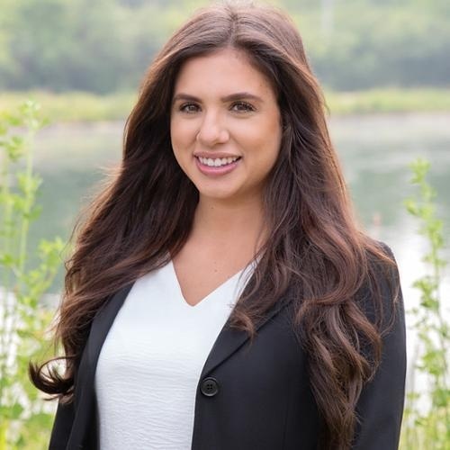Holly Murguia, Redfin Agent in Arlington Heights