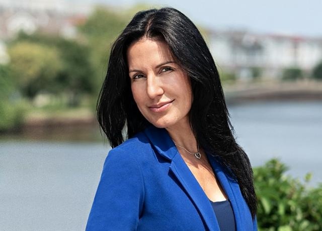 New Jersey - North Real Estate Agent Adriana Madeira