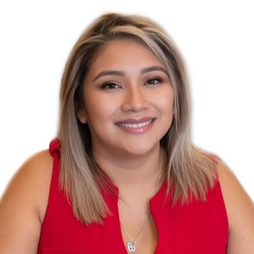 Lizbeth Martinez - Real Estate Agent