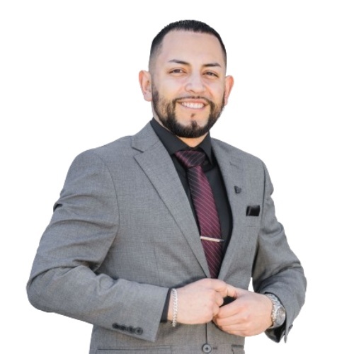 Rafael Navarro - Real Estate Agent