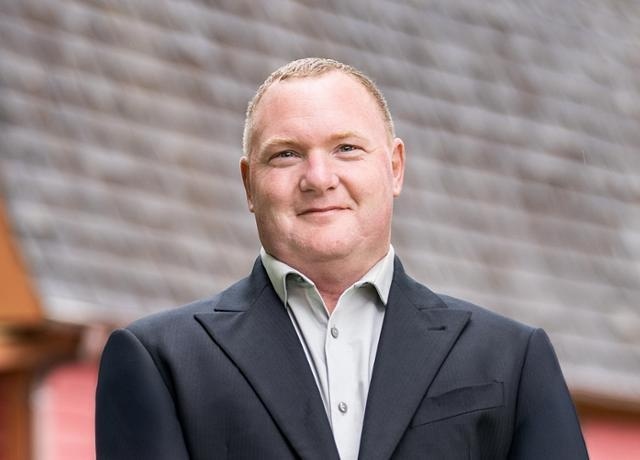 Seattle Real Estate Agent Matt Dixen