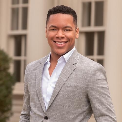 Donnell Cobb, Redfin Agent