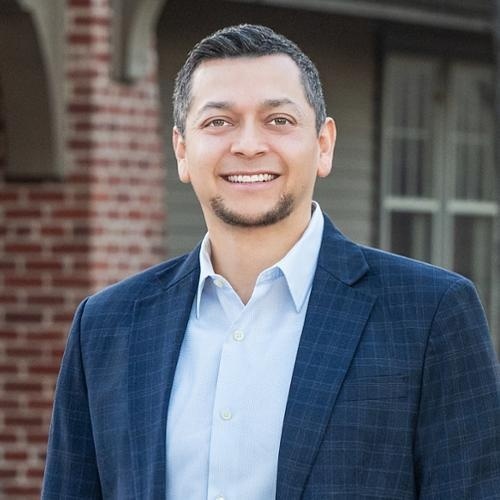 Adrian Martinez, Redfin Agent in Norwood