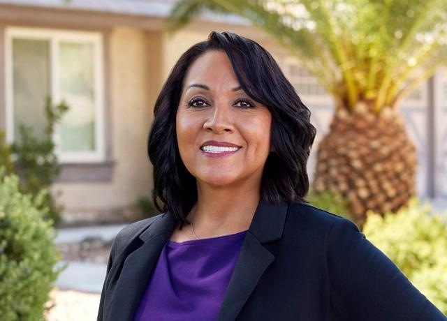 Las Vegas Real Estate Agent Silvia Vennettilli