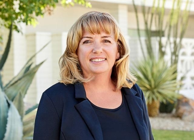 Palm Springs Real Estate Agent Pamela Meuse