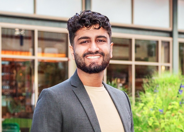 Maryland Real Estate Agent Ali-reza Rizwani