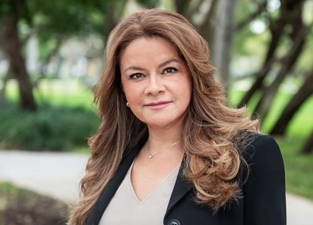 Miami Real Estate Agent Cecilia Cordova