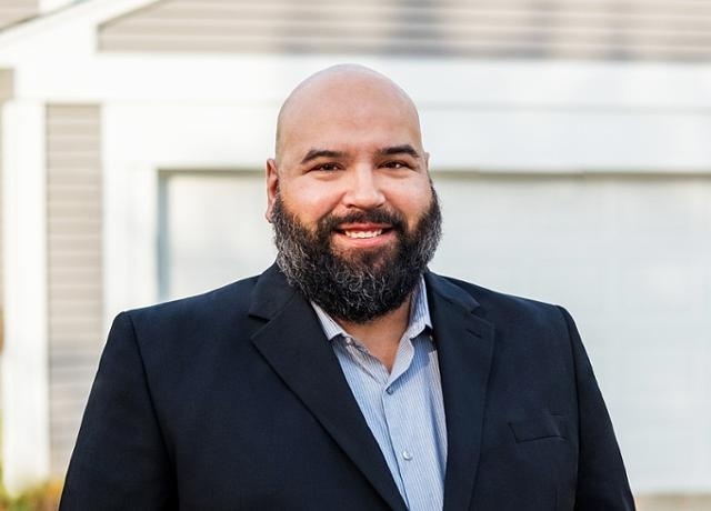 Chicago Real Estate Agent Emanuel Arrambide
