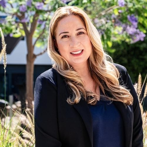 Mayra Nicolas, Redfin Agent