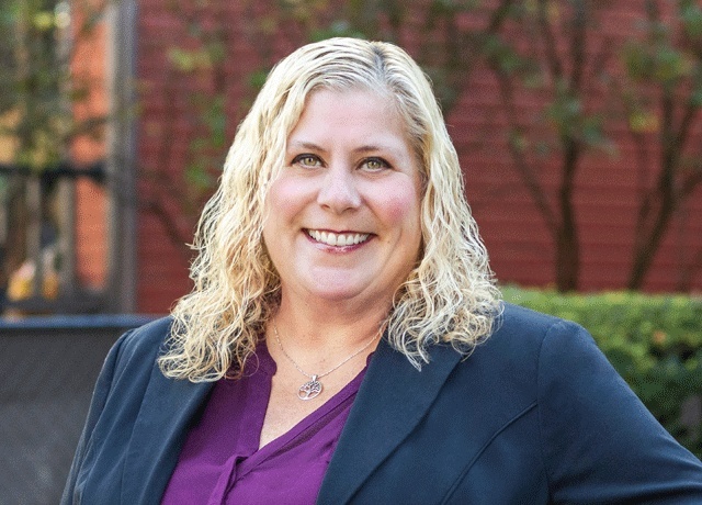 Cleveland Real Estate Agent Sarah Hendershot