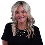 Cleveland Real Estate Agent Laura Mokwa