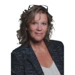 Minneapolis Real Estate Agent Laurie Knudson