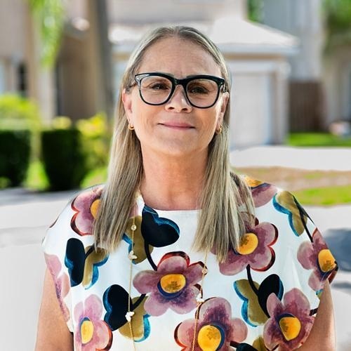 Iris Benozilio, Redfin Principal Agent