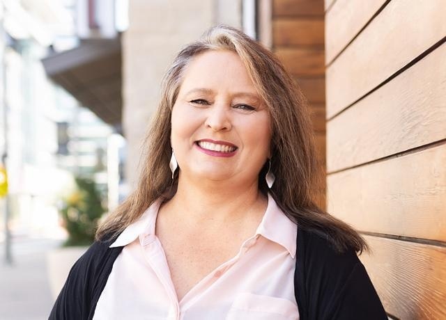 Dallas Real Estate Agent Leah Crombie
