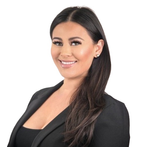 Codi Fabella, Partner Agent in Keaau