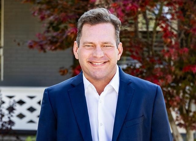 Cincinnati Real Estate Agent Sean Lohbeck