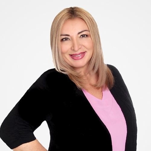 Josephine Samarro, Redfin Agent