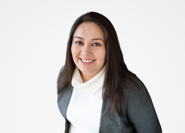 Chicago Real Estate Agent Rosa Flores