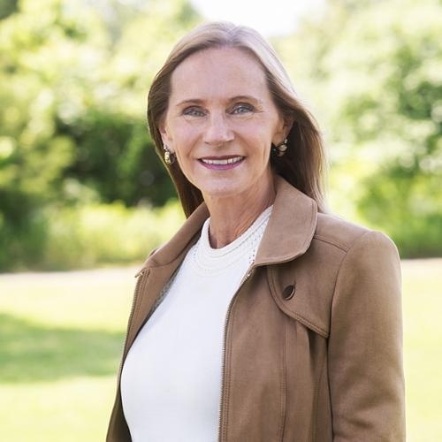 Robin Nelson, Redfin Agent