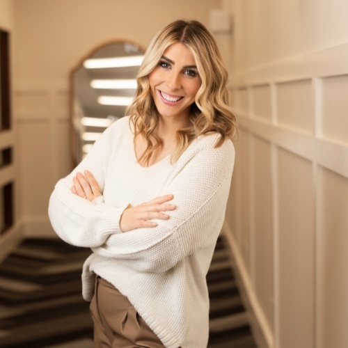 Alex-Marie Wilson - Real Estate Agent