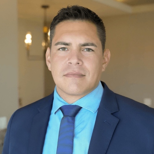 New Mexico Real Estate Agent Manny Patino