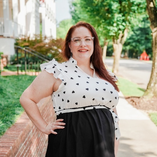 Laura Lovelace - Real Estate Agent