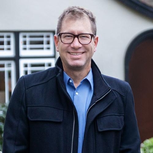 Thomas Higgins, Redfin Principal Agent in Fullerton