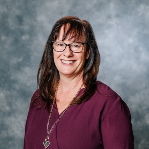 Lisa Pecora - Real Estate Agent
