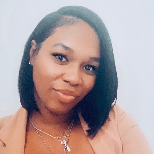 Dione Weems - Real Estate Agent