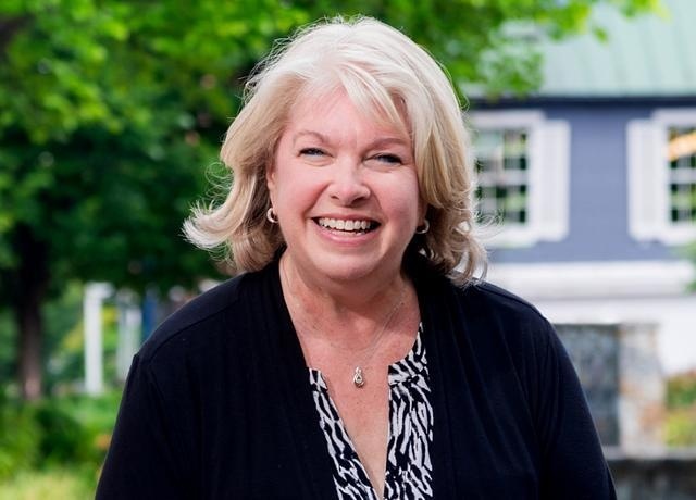 Maryland Real Estate Agent Caron Prideaux