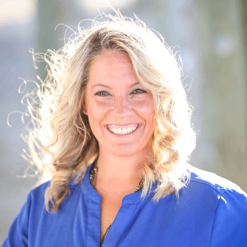 Julie Santo - Real Estate Agent