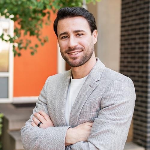 Jamie Collins, Redfin Agent