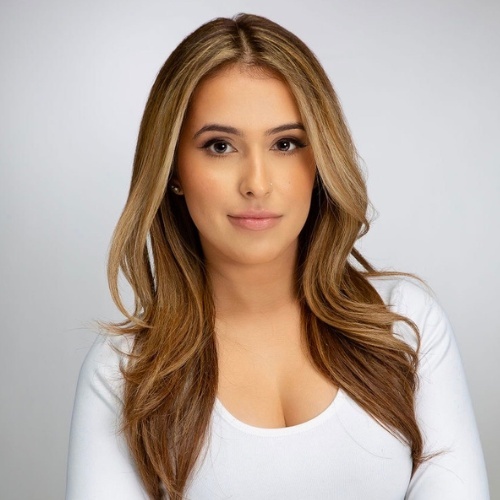 Deepi Singh - Real Estate Agent