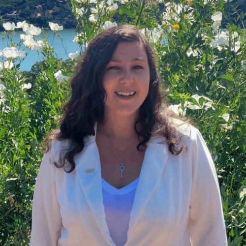 Sacramento Real Estate Agent Elizabeth Cox