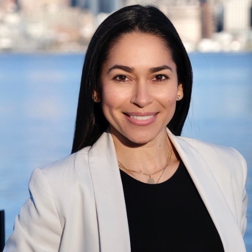 Luz Mateus-Amaya - Real Estate Agent