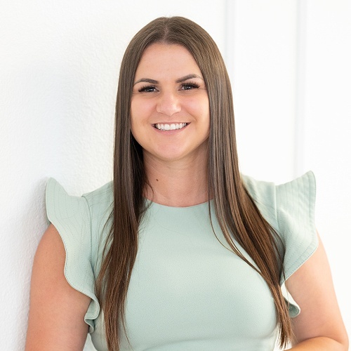 Caroline Vansevenant - Real Estate Agent