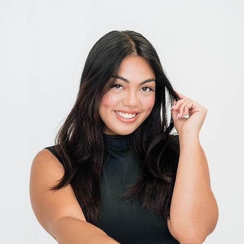 Cindy Mata - Real Estate Agent