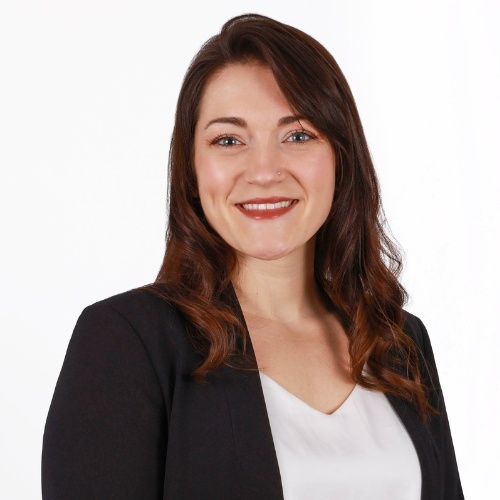 Sarne Brewster - Real Estate Agent