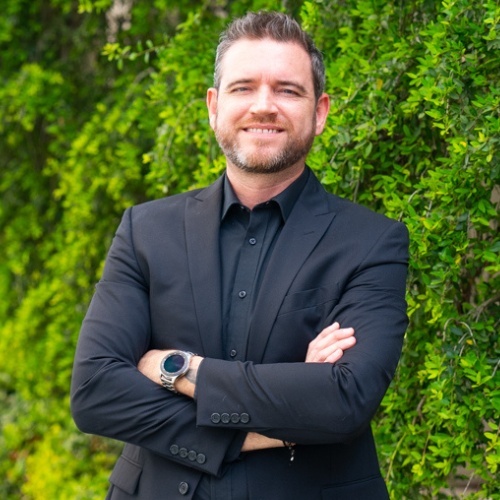 Ross Fengfish - Real Estate Agent