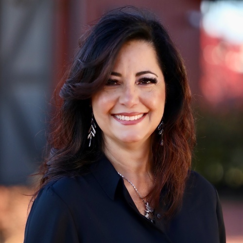 Tammi Tulloch - Real Estate Agent