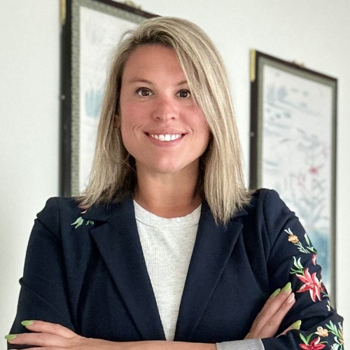 Natalie Simmons - Real Estate Agent