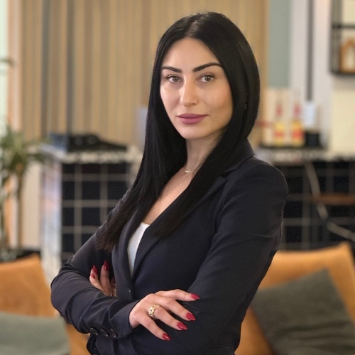 Mariam Elanidze - Real Estate Agent