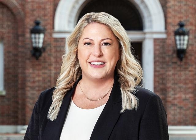 Boston Real Estate Agent Lisa Lockhead
