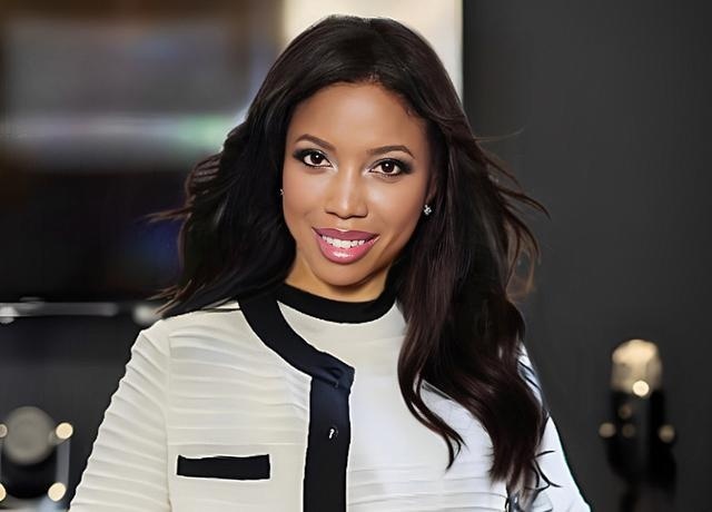Sacramento Real Estate Agent Zoe Alexander